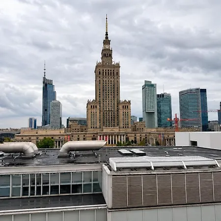 Apartamento Ohmyhome Zlota Skyline View